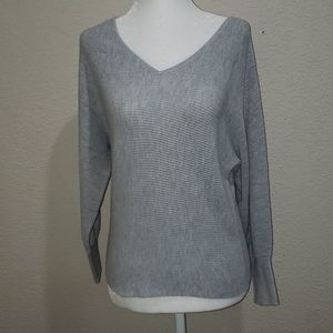 Leith Gray Open Knit V Neck Sweater sz XS